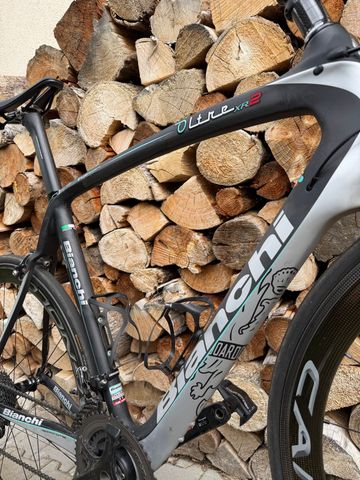 Gebrauchtes Bianchi Oltre Campagnolo Super Record 2015 Road & Gravel, Schwarz — Bild 12 von 13