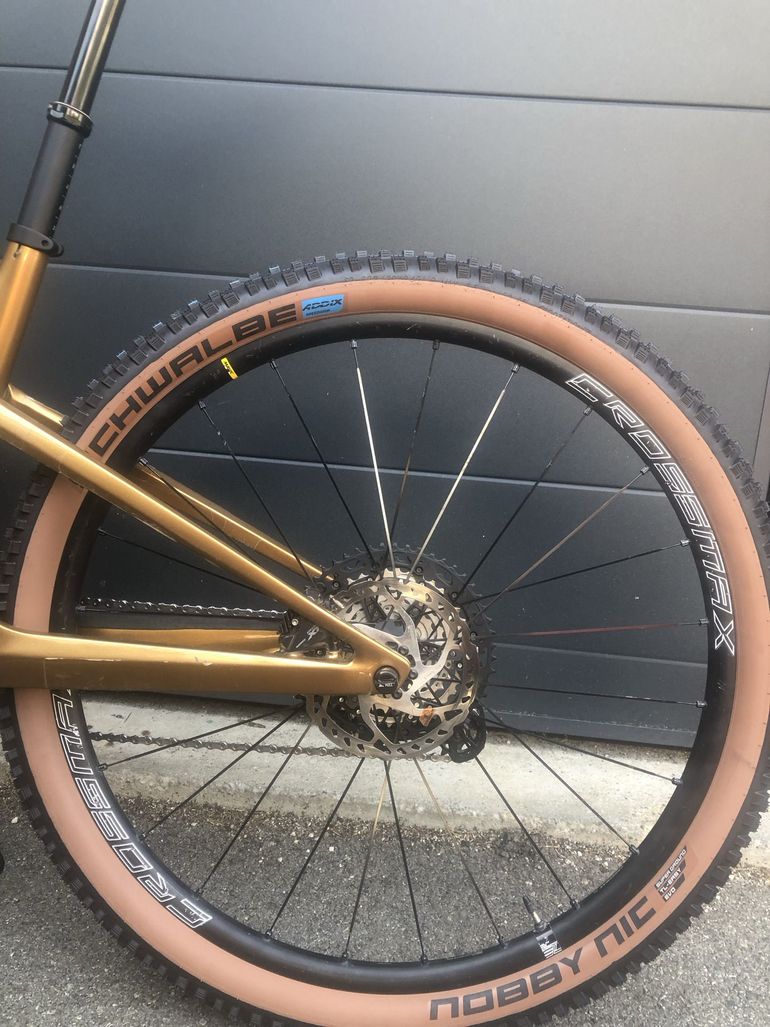 Brugt Canyon Lux Trail CF 8 2024 2024 Mountainbike — billede 8 af 15