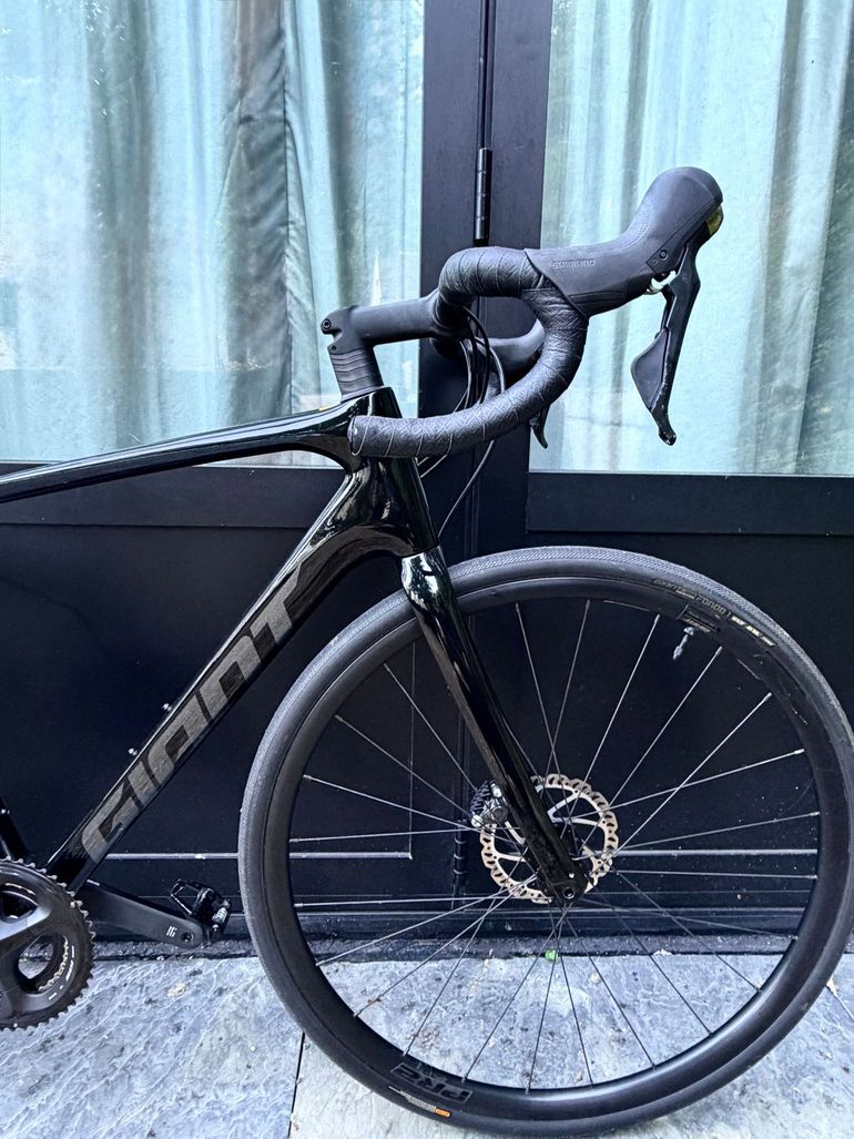 Gebrauchtes Giant Defy Advanced 1 2022 2022 Road & Gravel, Schwarz — Bild 7 von 14