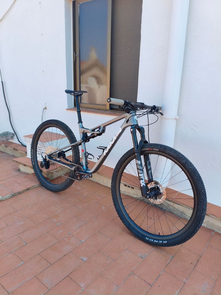 MMR Kenta 50 2023 2023 Mountainbike usato, Grigio chiaro — immagine 2 di 12