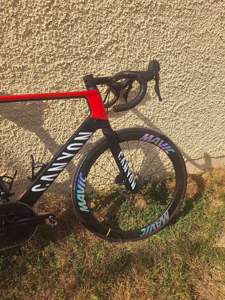 Canyon Aeroad CF SL 7 Disc 2023 Frameset 2023 Road & Gravel d'occasion — image 4 sur 16
