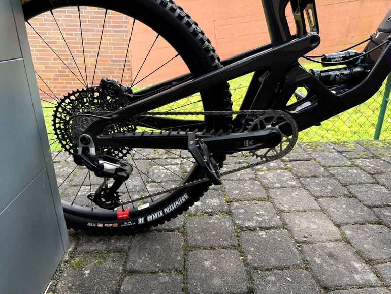 Używany Santa Cruz Bronson Other SRAM 2026 Mountainbike — zdjęcie 2 z 8