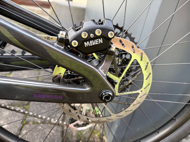 Used Santa Cruz Bronson Other SRAM 2026 Mountainbike, Black — image 4 of 8