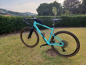 Używany BMC URS 01 LT TWO 2024 2024 Road & Gravel — zdjęcie 35 z 48