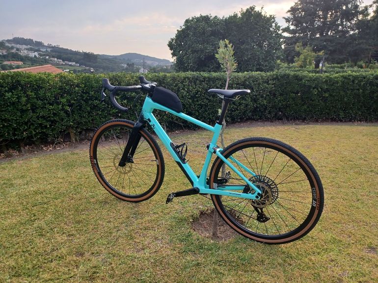 Używany BMC URS 01 LT TWO 2024 2024 Road & Gravel — zdjęcie 36 z 48