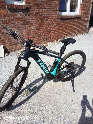 Used Trek Powerfly 7 2021 2021 Mountainbike, Blue, 27.5, 29 — image 2 of 4