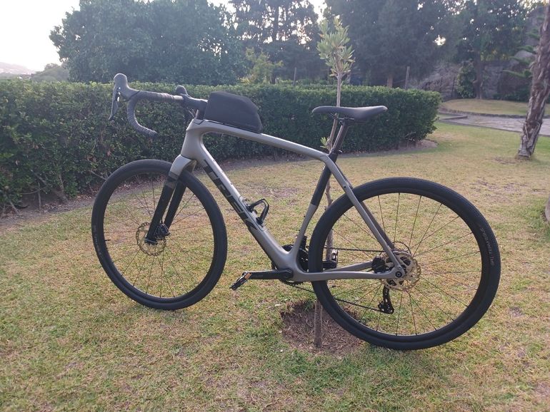 Used Trek Checkpoint SL 5 2022 2022 Road & Gravel, Light Gray — image 29 of 31