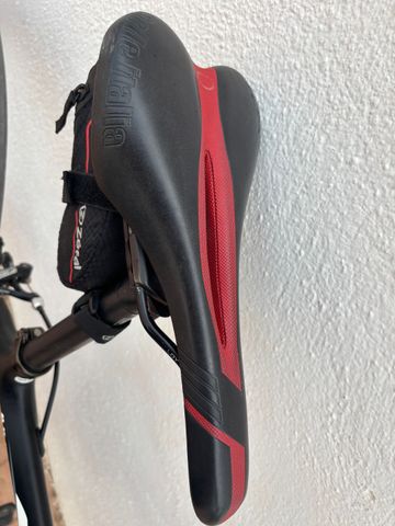 Orbea Avant M30 2016 2016 Road & Gravel usato, Nero — immagine 5 di 9