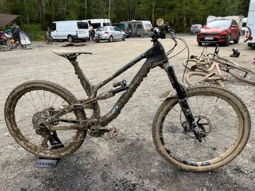 Gebrauchtes Canyon Torque CF 8.0 2020 2020 Mountainbike, Schwarz, 27.5 — Bild 13 von 13