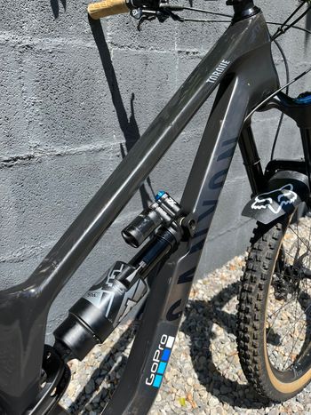 Brugt Canyon Torque CF 8.0 2020 2020 Mountainbike — billede 3 af 13