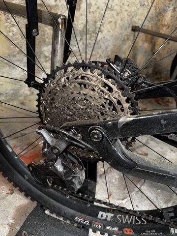 Gebrauchtes Canyon Torque CF 8.0 2020 2020 Mountainbike, Schwarz, 27.5 — Bild 12 von 13