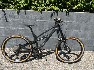 Canyon Torque CF 8.0 2020 2020 MTB usato
