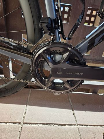 Gebrauchtes Giant Defy Advanced Pro 1 2022 2022 Road & Gravel, Hellgrau — Bild 3 von 15