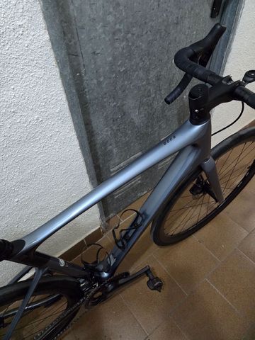 Gebrauchtes Giant Defy Advanced Pro 1 2022 2022 Road & Gravel, Hellgrau — Bild 11 von 15