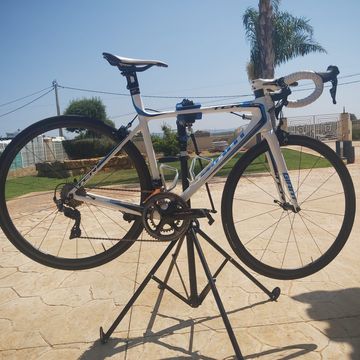 Giant TCR Advanced SL 1 2015 2015 Road & Gravel usato, Bianco — immagine 4 di 13