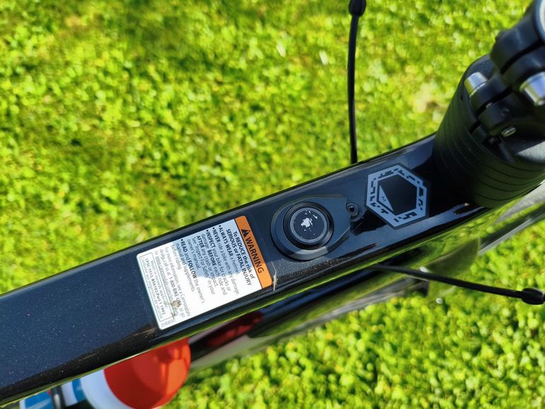 Used Cannondale Supersix Shimano 105 2021 Road & Gravel, Black — image 9 of 9
