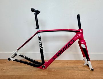 Tweedehands Specialized CruX Elite EVO 2015 Frameset 2015 Road & Gravel — afbeelding 1 van 13