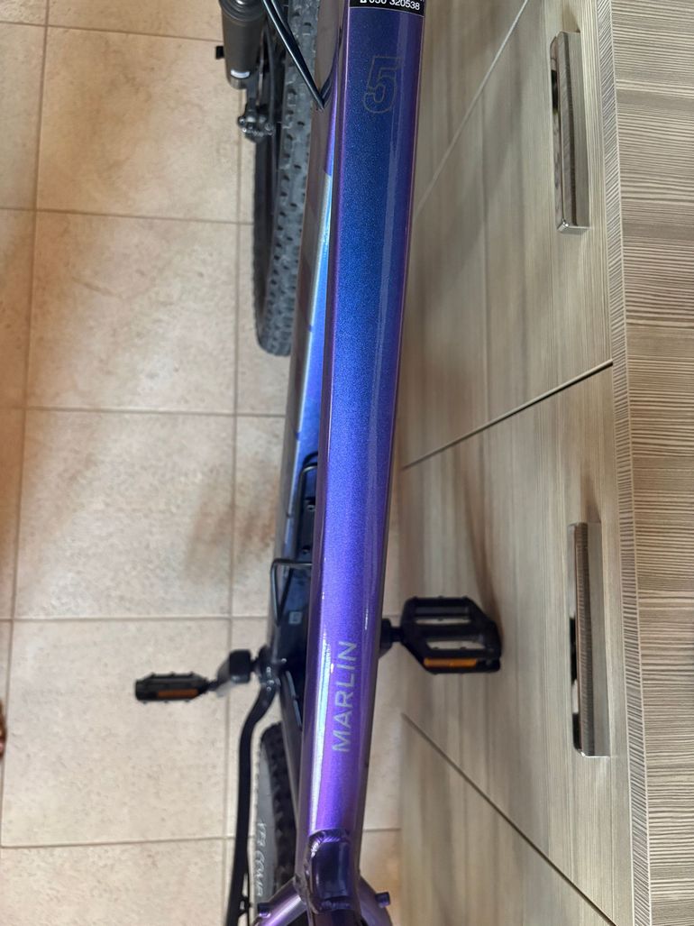 Brugt Trek Marlin 5 Gen 3 2024 2024 Mountainbike — billede 4 af 9