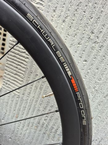 Used BMC Roadmachine FIVE 2024 2024 Road & Gravel, Black — image 14 of 14