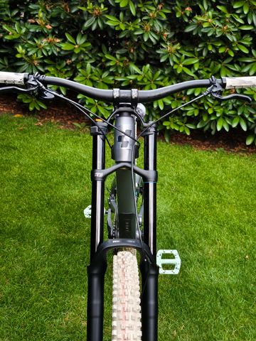 Used CUBE TWO15 PRO 27.5 2024 2024 Mountainbike, Light Gray, 27.5 — image 9 of 10