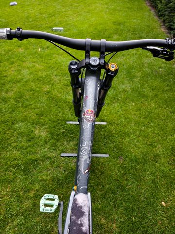 Used CUBE TWO15 PRO 27.5 2024 2024 Mountainbike, Light Gray, 27.5 — image 7 of 10