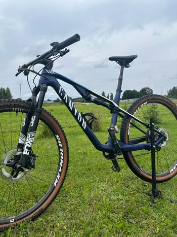 Używany Canyon Lux CF 7 2022 2022 Mountainbike — zdjęcie 2 z 6