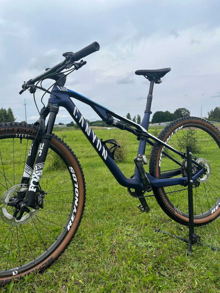Używany Canyon Lux CF 7 2022 2022 Mountainbike — zdjęcie 2 z 6