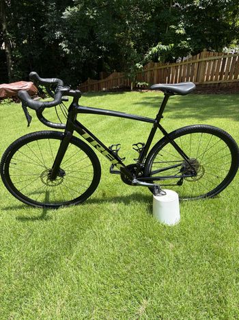 Used Trek Domane AL 4 Disc 2022 2022 Road & Gravel
