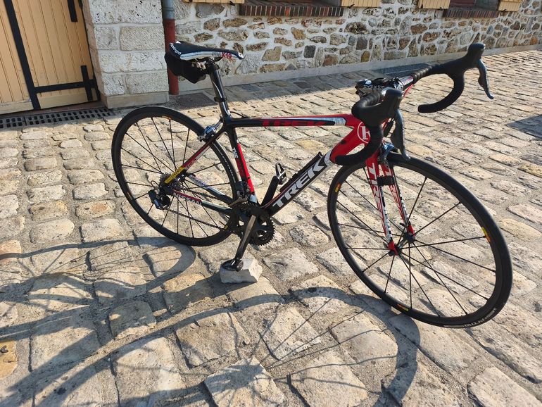 Used Trek Custom Shimano Dura Ace 2014 Road & Gravel, Red — image 5 of 7