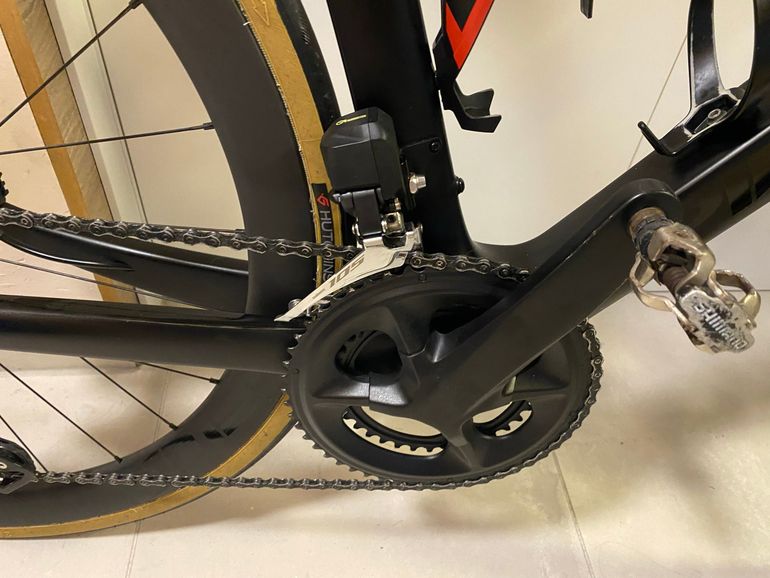 Gebrauchtes Pinarello F5 Shimano 105 2024 Road & Gravel, Schwarz — Bild 5 von 9