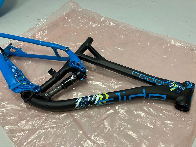 Used Radon Slide 150 8.0 2018 Frameset 2018 Mountainbike, Blue, 27.5 — image 2 of 23