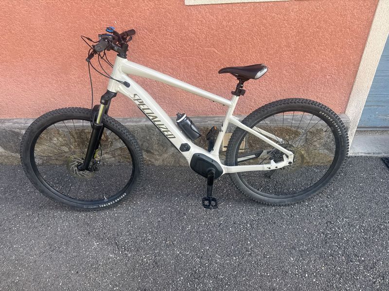 Used Specialized Turbo Tero 3.0 2022 2022 MTB