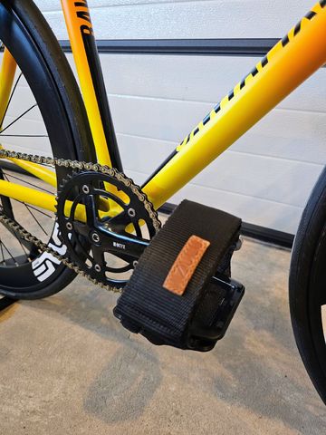 Used Santa fixie Custom Single Speed / Fixed Gear 2022 Road & Gravel, Orange — image 6 of 13