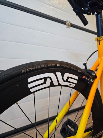 Used Santa fixie Custom Single Speed / Fixed Gear 2022 Road & Gravel, Orange — image 5 of 13