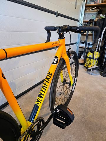 Used Santa fixie Custom Single Speed / Fixed Gear 2022 Road & Gravel, Orange — image 11 of 13