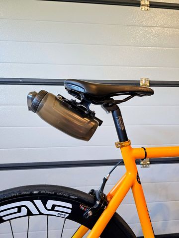 Used Santa fixie Custom Single Speed / Fixed Gear 2022 Road & Gravel, Orange — image 9 of 13