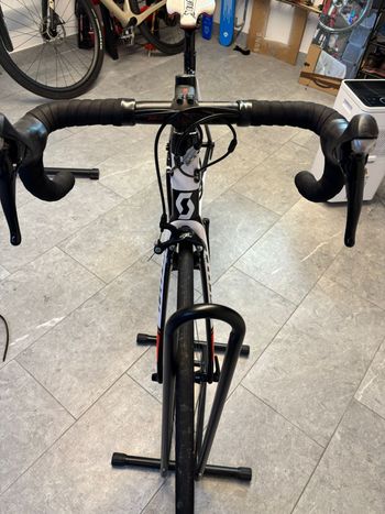 Used Scott solace Custom Shimano 105 2017 Road & Gravel, White — image 2 of 11
