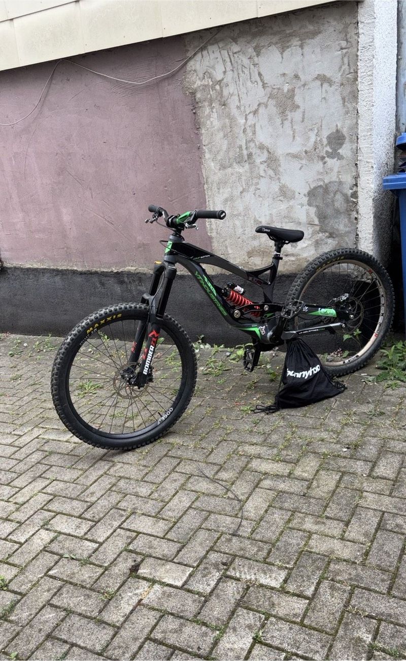 Used YT Industries Yt Tues Slopeduro Custom Limited Edition 2013 MTB