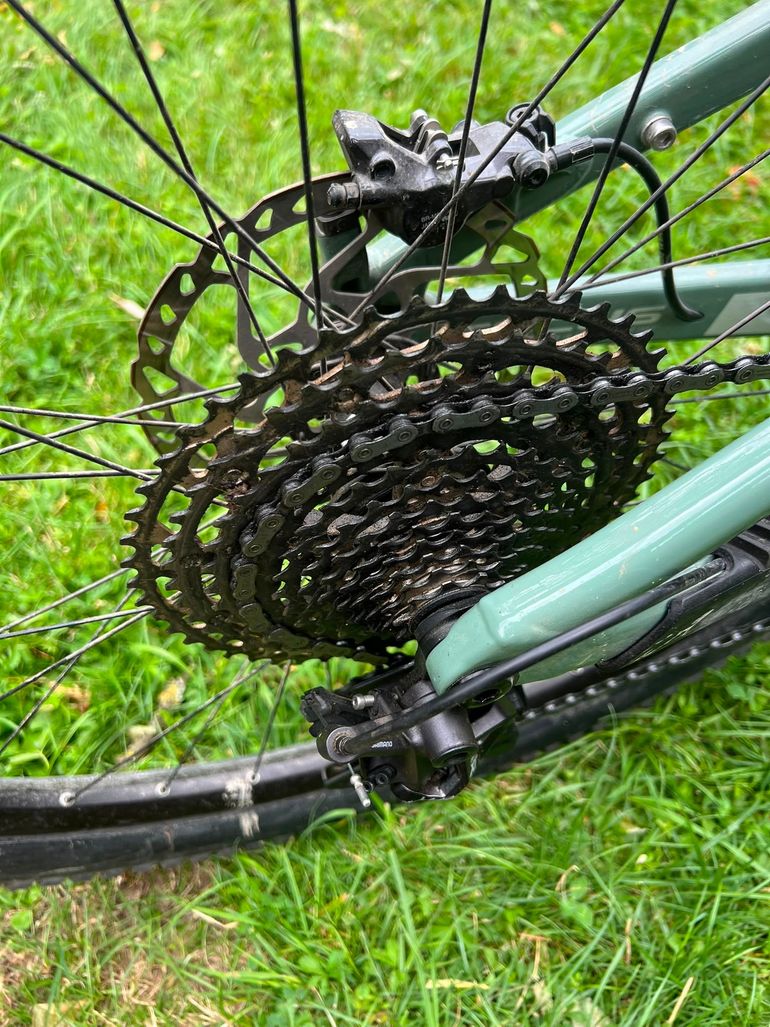 Focus THRON 6.9 2021 2021 Mountainbike usato, Verde — immagine 6 di 13