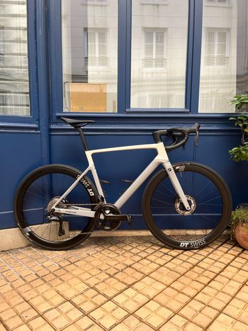 Brugt Focus IZALCO MAX 9.8 2025 2025 Road & Gravel