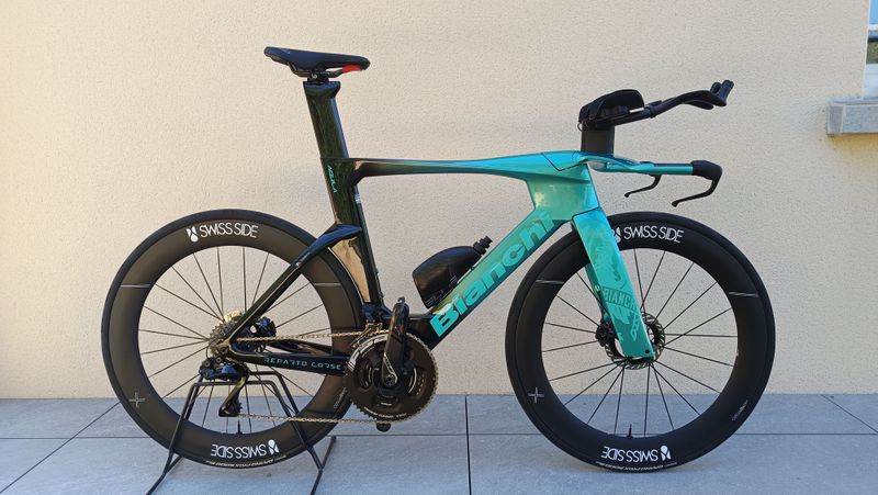 Used Bianchi Aquila RC Dura Ace Di2 4IIII Pwm 2025 2025 Road & Gravel