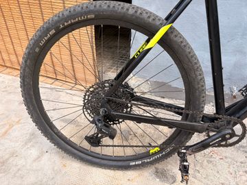 Used CUBE ANALOG 2020 2020 Mountainbike, Black, 27.5, 29 — image 3 of 11