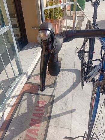 Trek MADONE 5.1 2010 Road & Gravel usato, Nero — immagine 5 di 11