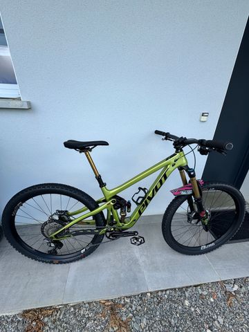 Pivot SWITCHBLADE Pro XT/XTR 2023 2023 Mountainbike d'occasion — image 2 sur 7