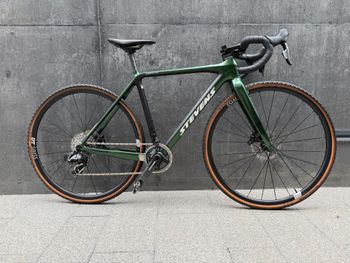 Käytetty Stevens Super Prestige Force AXS 2025 2025 Road & Gravel