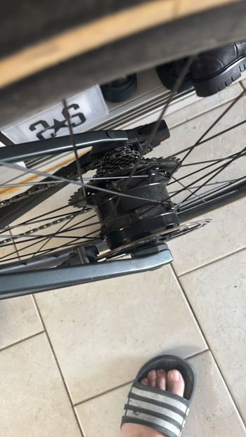 Used BMC Roadmachine AMP ONE 2023 2023 Road & Gravel, Blue — image 12 of 14