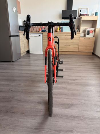 Použité Scott Addict Gravel 40 2025 2025 Road & Gravel