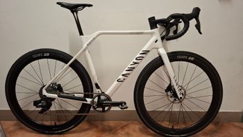 Tweedehands Canyon Inflite CF SLX 8 AXS 2024 2024 Road & Gravel