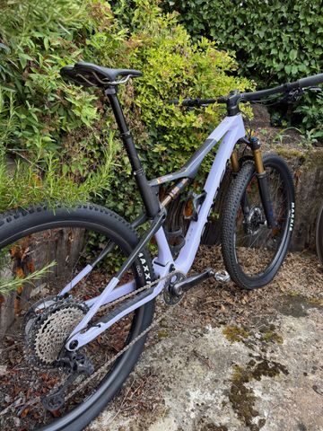Orbea OIZ M-PRO 2024 2024 Mountainbike usato, Viola — immagine 5 di 7