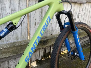 Gebrauchtes Santa Cruz Blur Shimano XTR 2023 Mountainbike, Grün, 29 — Bild 5 von 7